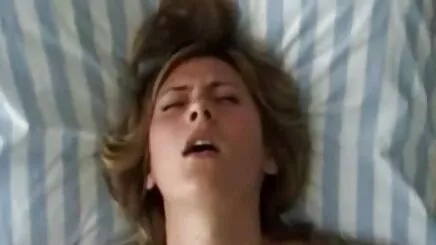 Temiz hile türk sekreter jale porno