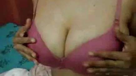 Oyuncaklar porno türk sekreter ile lezbiyen seks