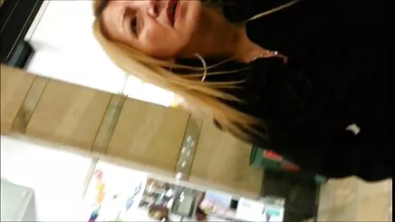 Oyuncaklar ile büyük turksekreterporno siyah horoz sert