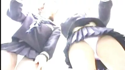 Bir sandalyede derin sondaj türk sekreter jale porno yaparken kız çığlıklar