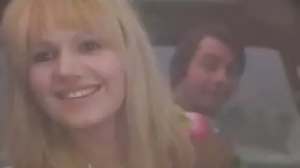 sıcak büyükanne sekreter jale izle