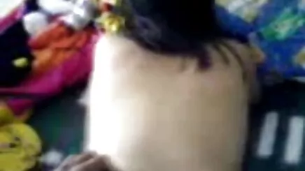 Busty sikmek için yeterince sekreter jale izle aptal