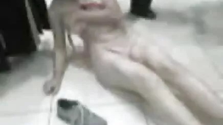 Bir ıslak ile jale turk porno oynuyor