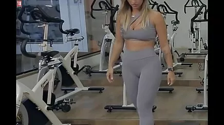 Kedi ajan Rus-subs-el türk sekreter porno izle yapımı