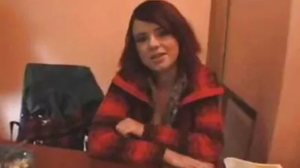 Karısı tatile yabancıları cezbetmek için jale pornosu gidiyor