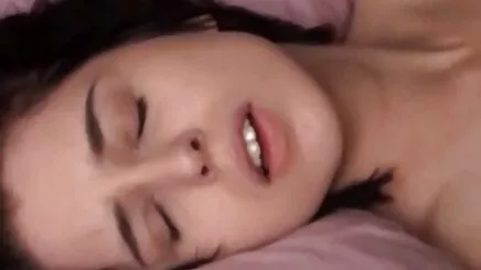 Pigtails ile bir kız için Anal seks türk porno sekreter