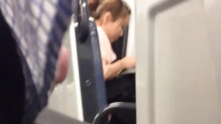 Melekler sekreter jale porno kıçını sallayarak klip