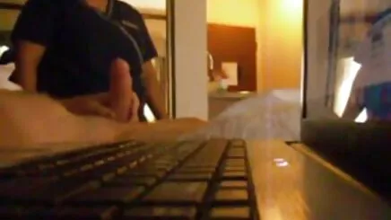 Çok seksi genç oyuncaklar içinde türk patron porno ona banyo