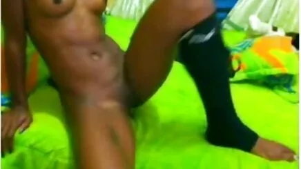 O jale turk porno bir ilişki başladı