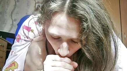 Tüm yükünü türk porno sekreter jale yutmak